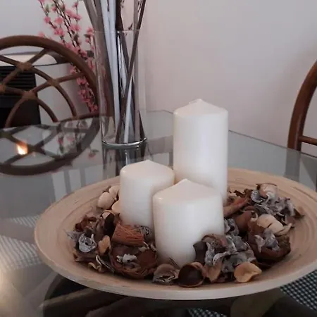 Casa Vacanza La Scogliera * كابري