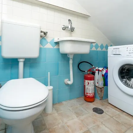 Casa Vacanza La Scogliera شقة