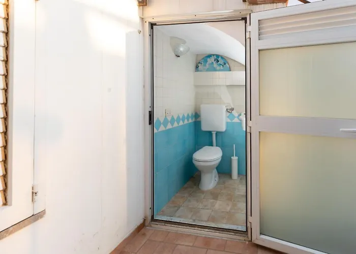 Casa Vacanza La Scogliera דירה